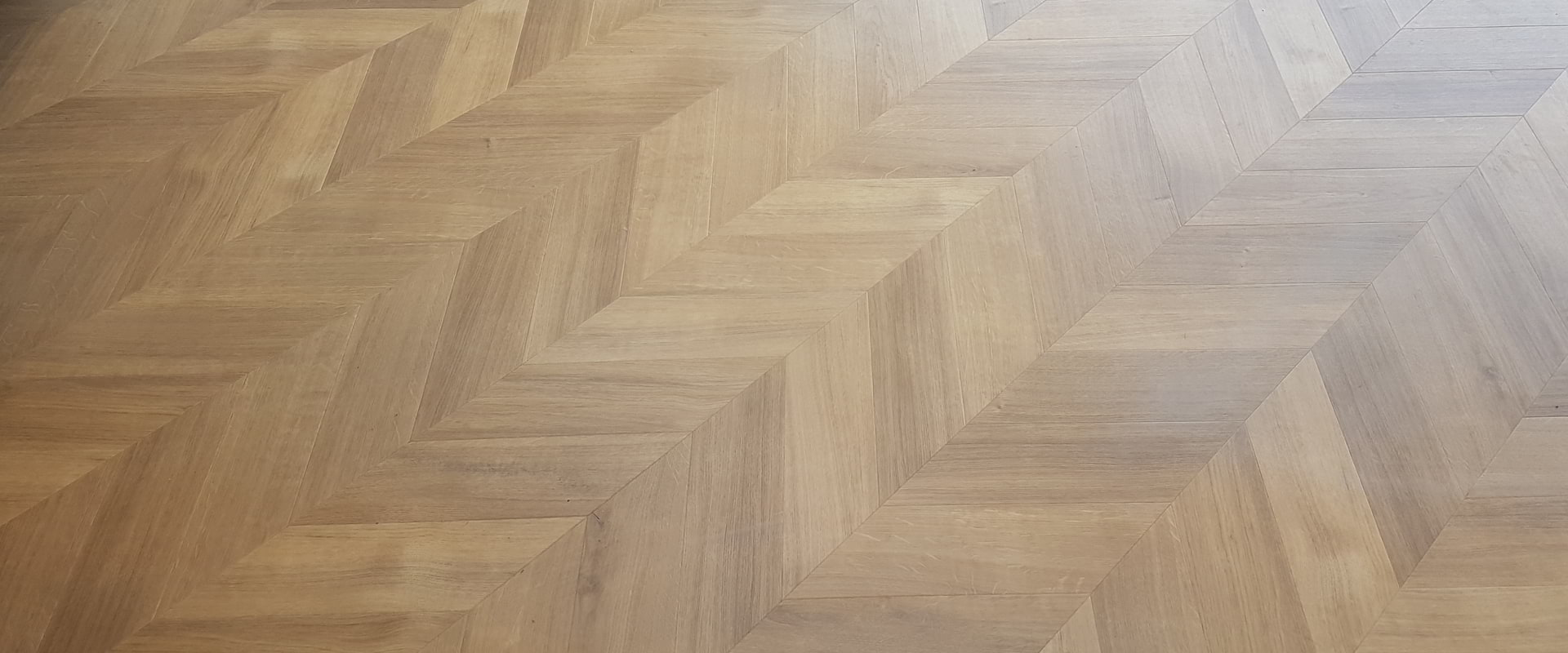 Vera Flooring The Amtico & Karndean flooring specialists in Epsom